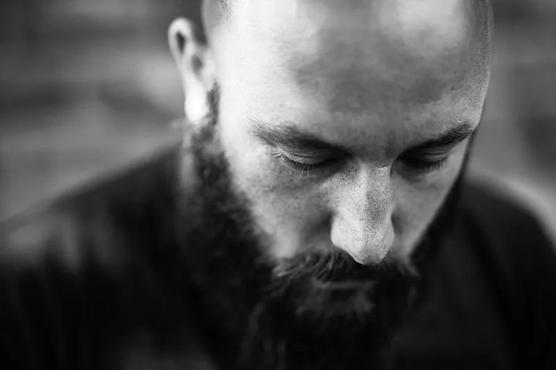 portrait-homme-viking-ragnar-ambiance-dark-philippe-martz