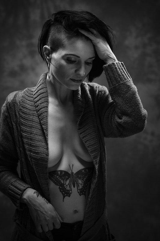 portrait-sensuel-intimite-douceur-femme-tattoo-philippe-martz